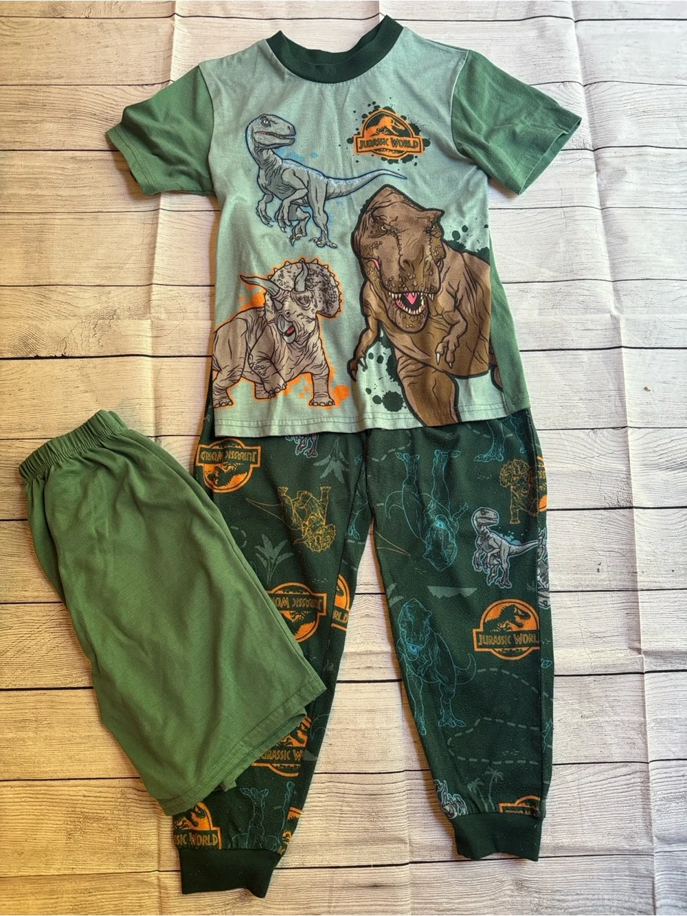 Jurassic World Green 3-Piece Dinosaur Pajama Set size 6/7